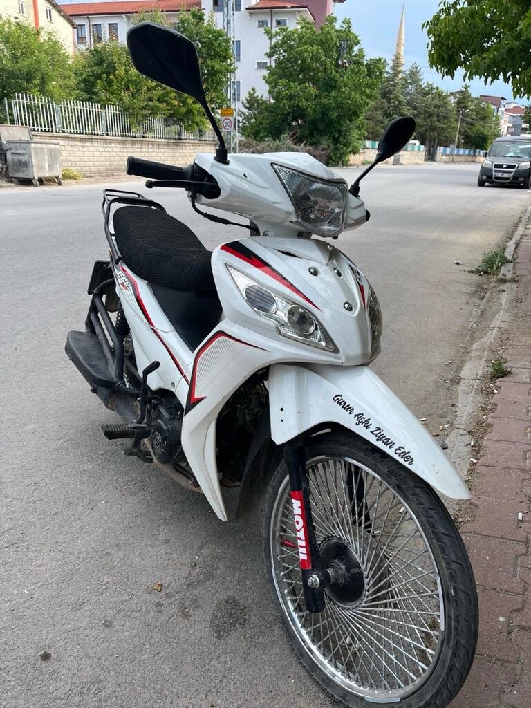 Apple phone takaslı temiz kullanılmış motorsiklet - 2