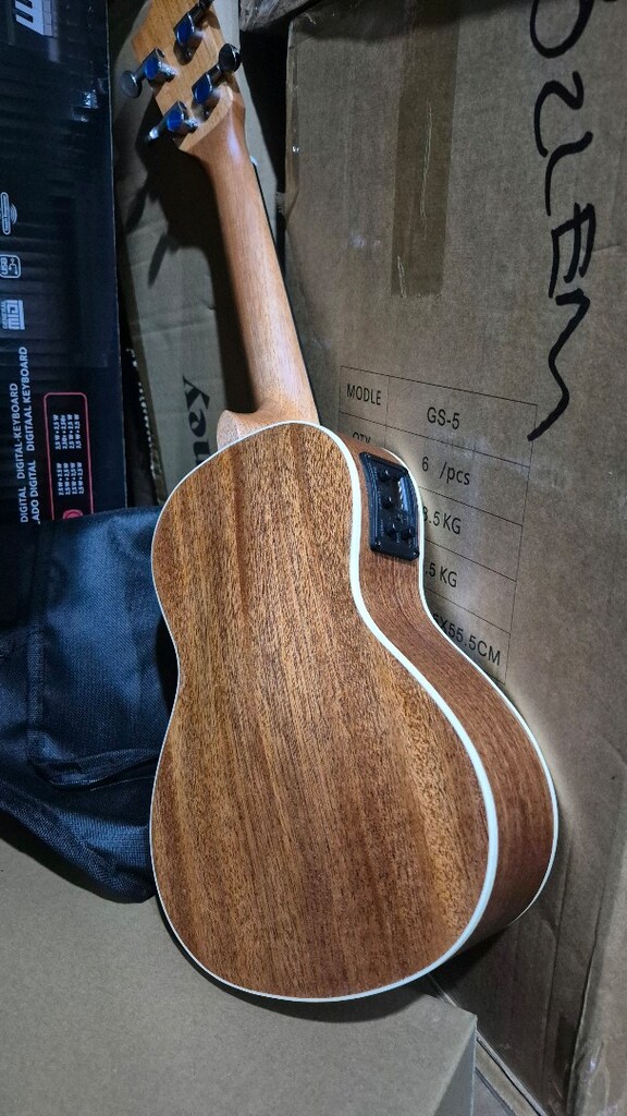concert boy elektro ukulele - 5