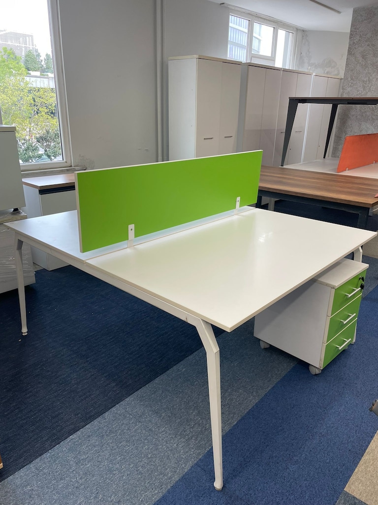 KLAS OFİS ÜSKÜDAR 160x140 cm YEŞİL KESONLU WORKSTATION - 2