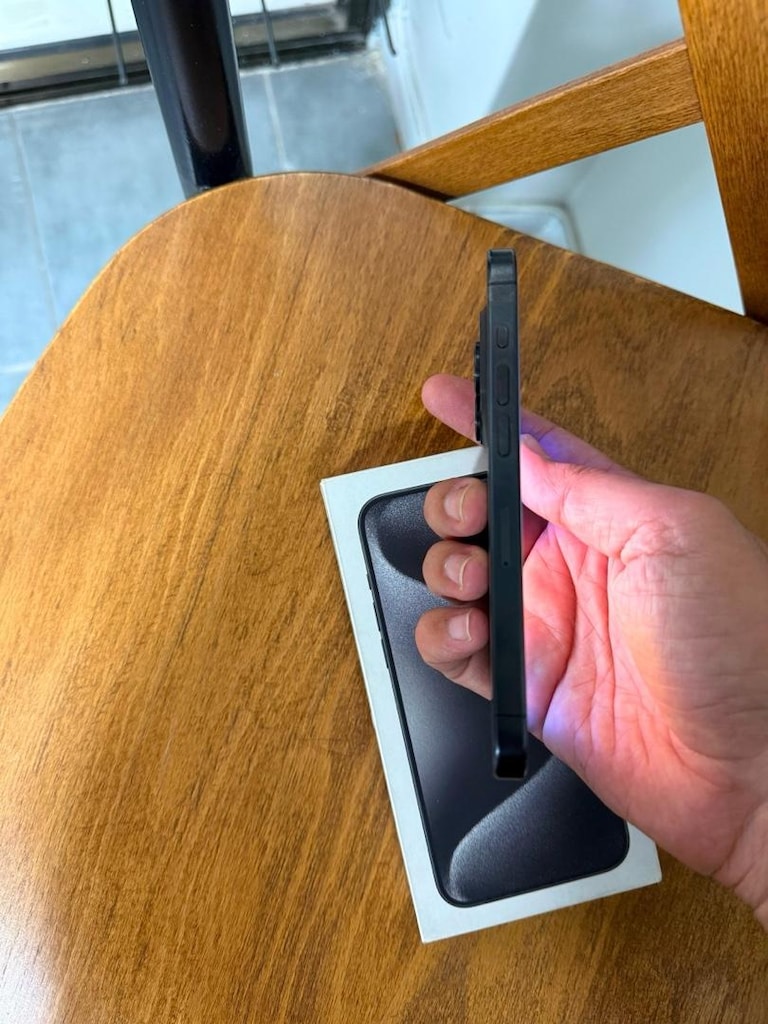 İPHONE 15 PRO 128 GB - 4