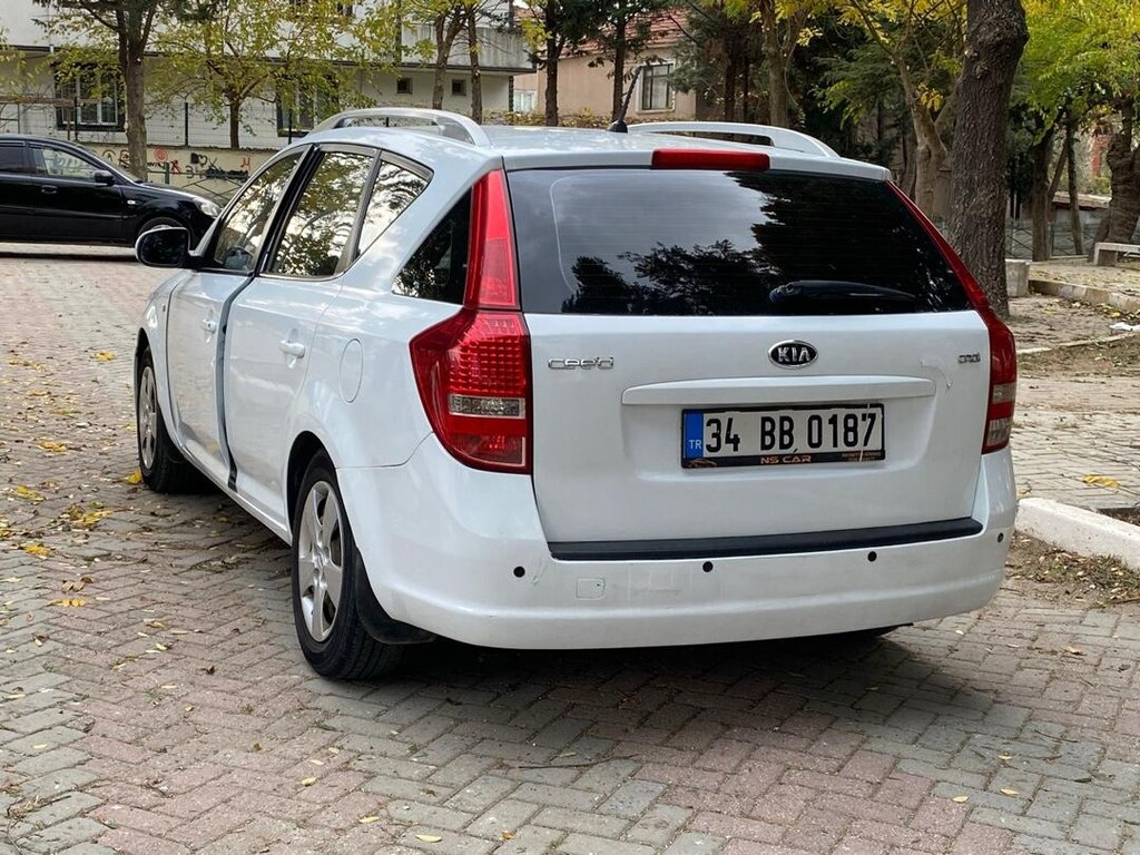 SAHİBİNDEN TEMİZ AİLE ARACI - 2
