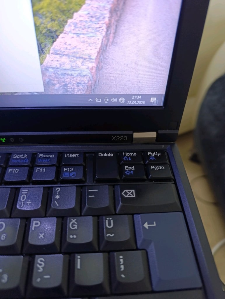Lenovo i5 2. nesil 6 GB ram - 5