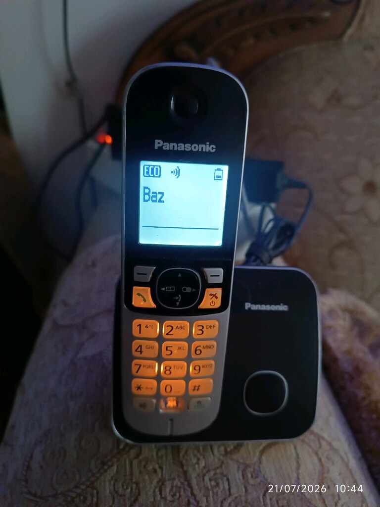 Panasonic KXTG6811 TR Telsiz telefon - 3