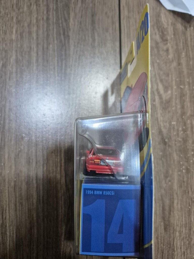MatchBox 1994 BMW 850 CSI - 2