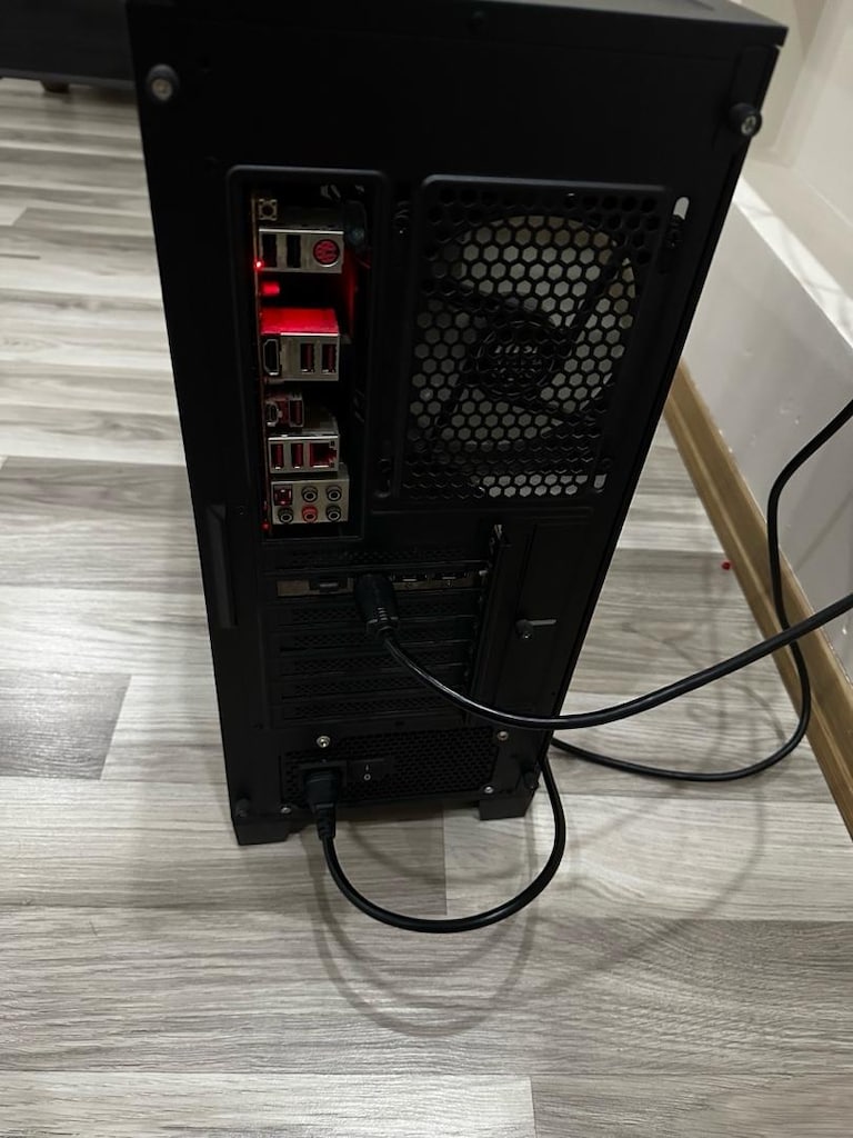 SATILIK GAMING PC - 4