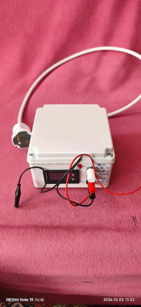 ayarlı1.5 12.5volt mak.3amper göstergeli mini adaptör 900tl - 10
