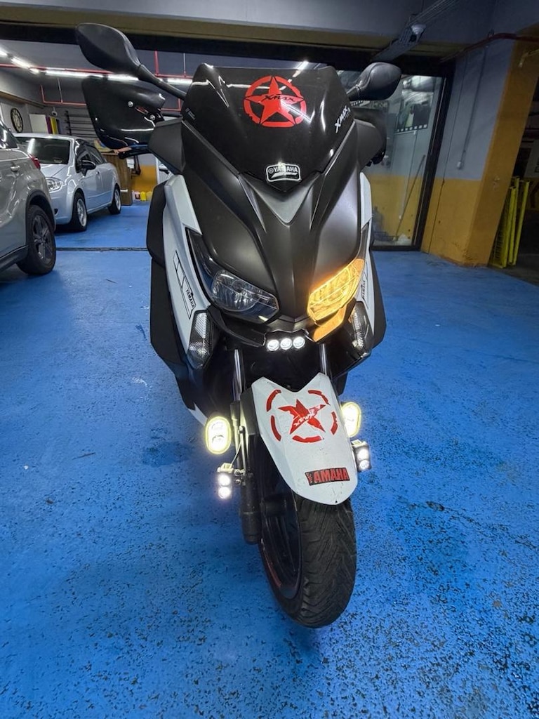 YAMAHA X MAX 250 - 6