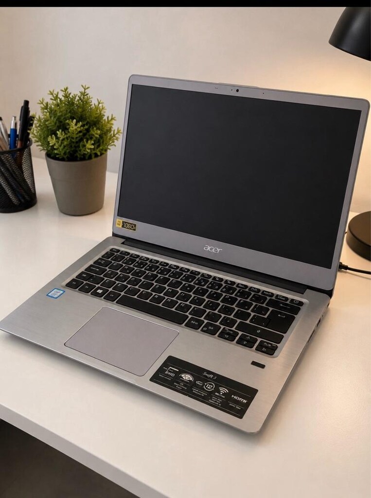 Acer i3 8 GB RAM 120 GB SSD Laptop - 2