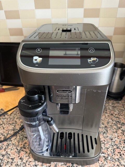 Delonghi Kahve Makinesi