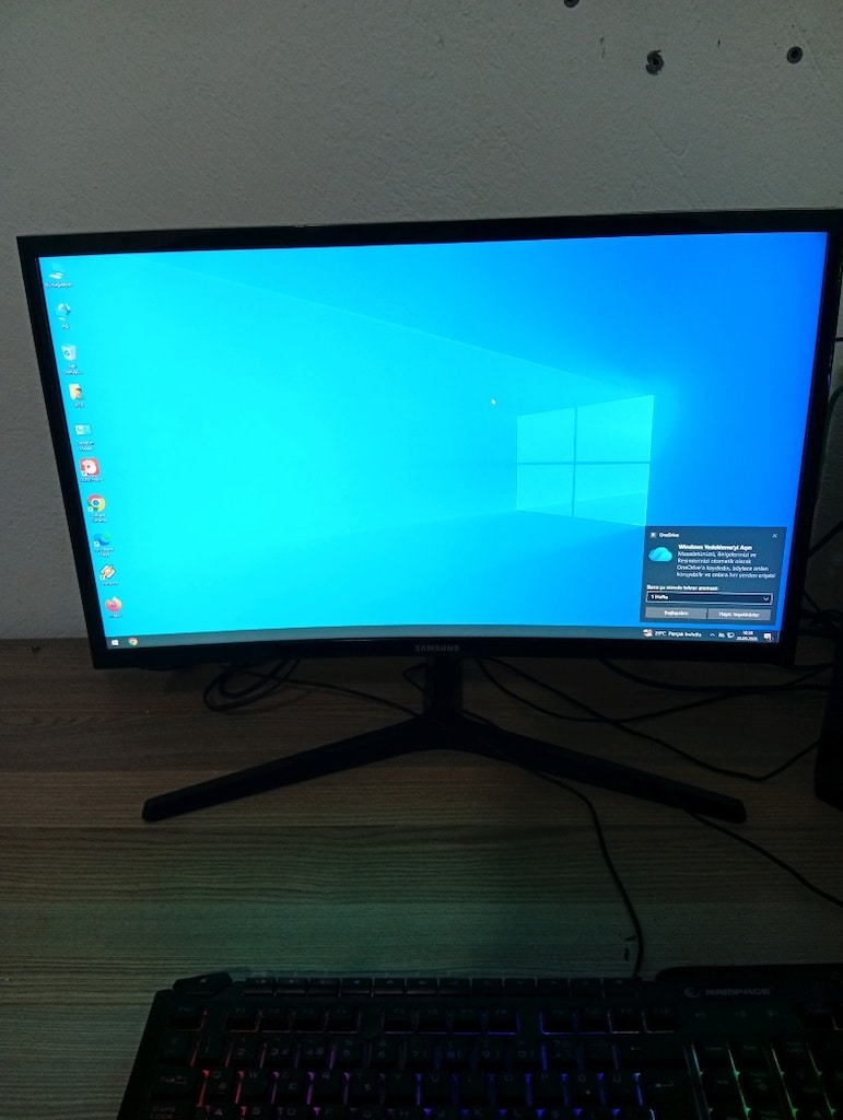 RYZEN 7 3700x / 16 RAM / 8 GB EKRAN KARTI - 3