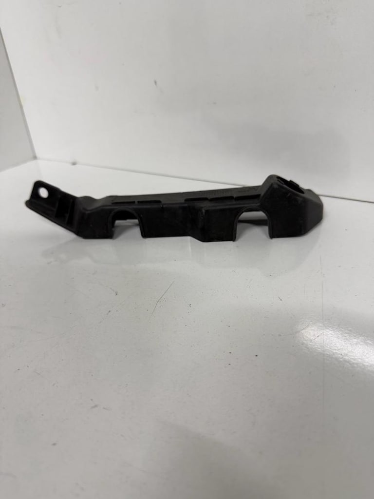 Kia ceed sol ön tampon braketi sıfır orjinal 86513A2000 - 3