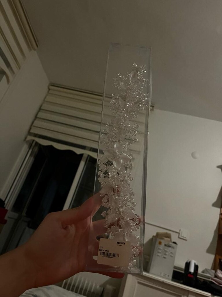 gelin tacı