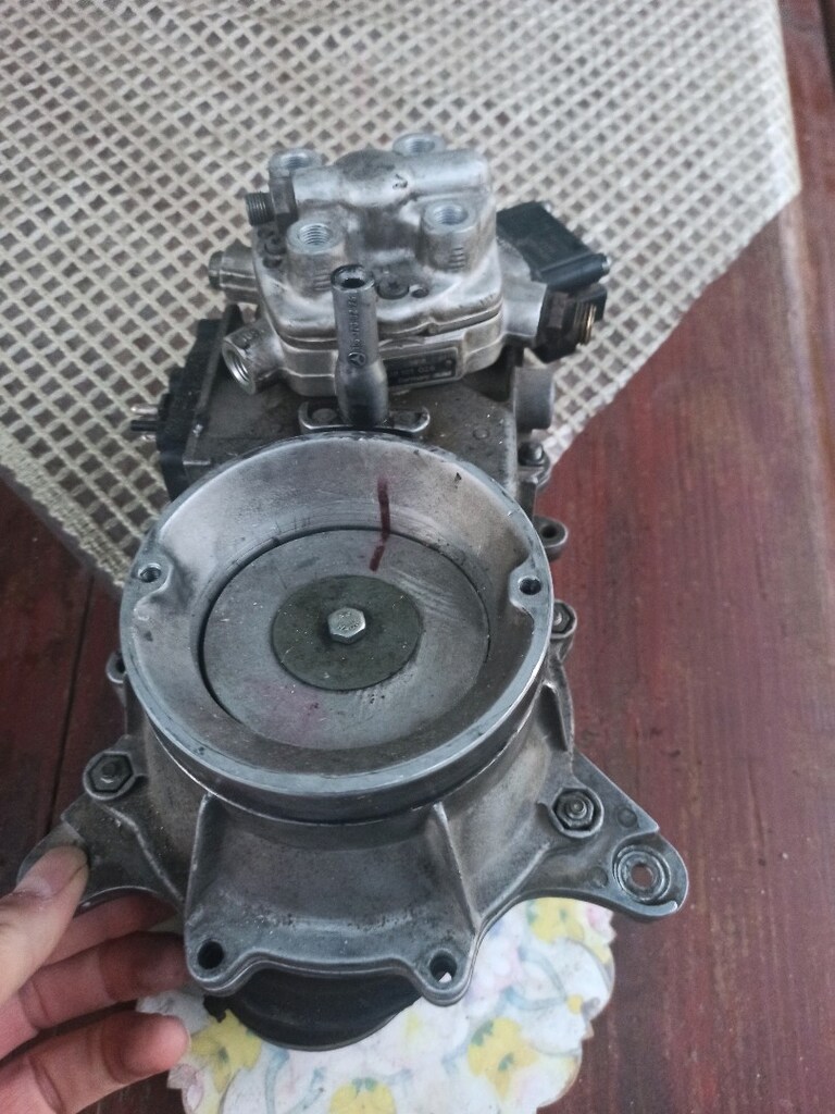 Mercedes 102 motor ördek dağıtıcı devirdaim ikisi birlikte verilecekti - 7