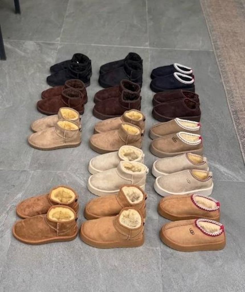 UGG KADIN BOT