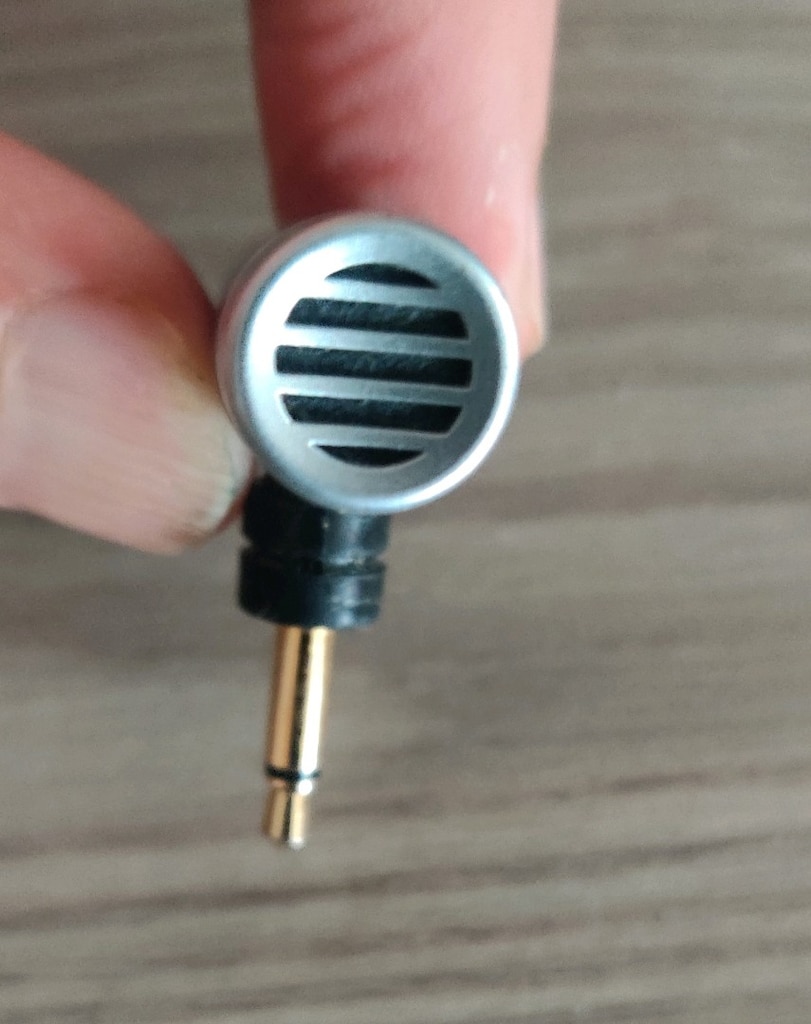Olympus ME-52W Mikrofon. Arka plan gürültüsünü azaltmaktadır. - 3