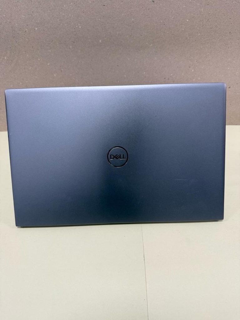 DELL İ5,11 (51) 8 ram 256 ssd - 4