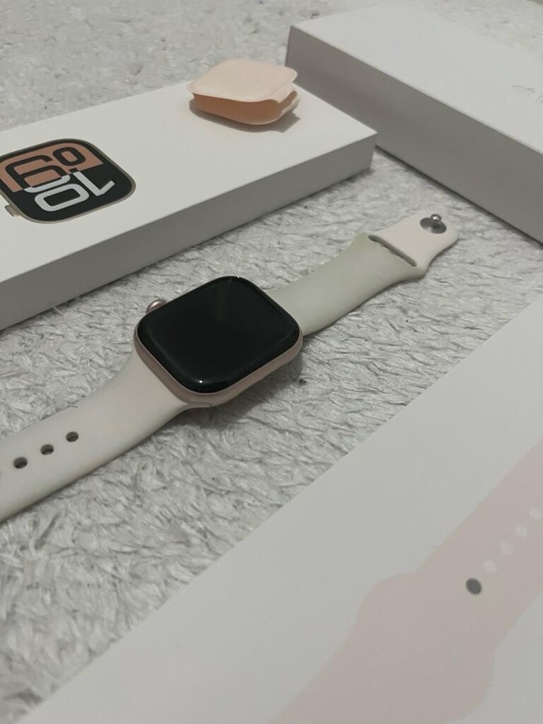 Apple Watch Series 10 - 2