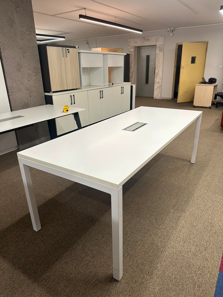 KLAS OFİS ÜSKÜDAR 220x90 TOPLANTI MASASI İKİNCİ EL - 3