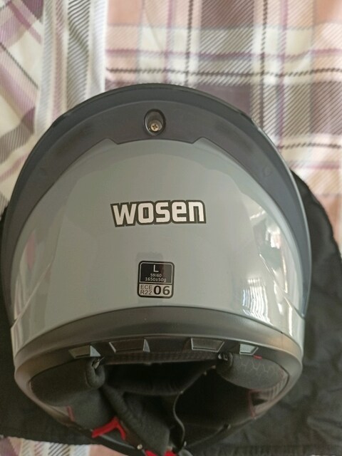 mont, kask