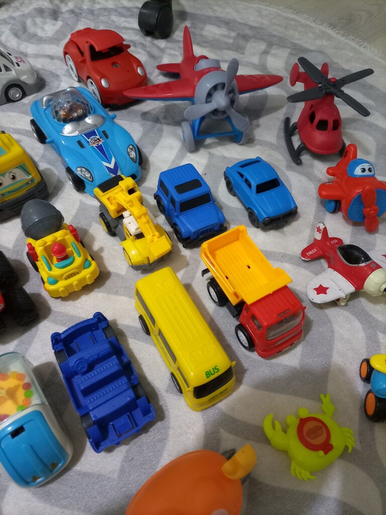 2 Küçük Oyuncaklar 32 Parça Takas olur - 5