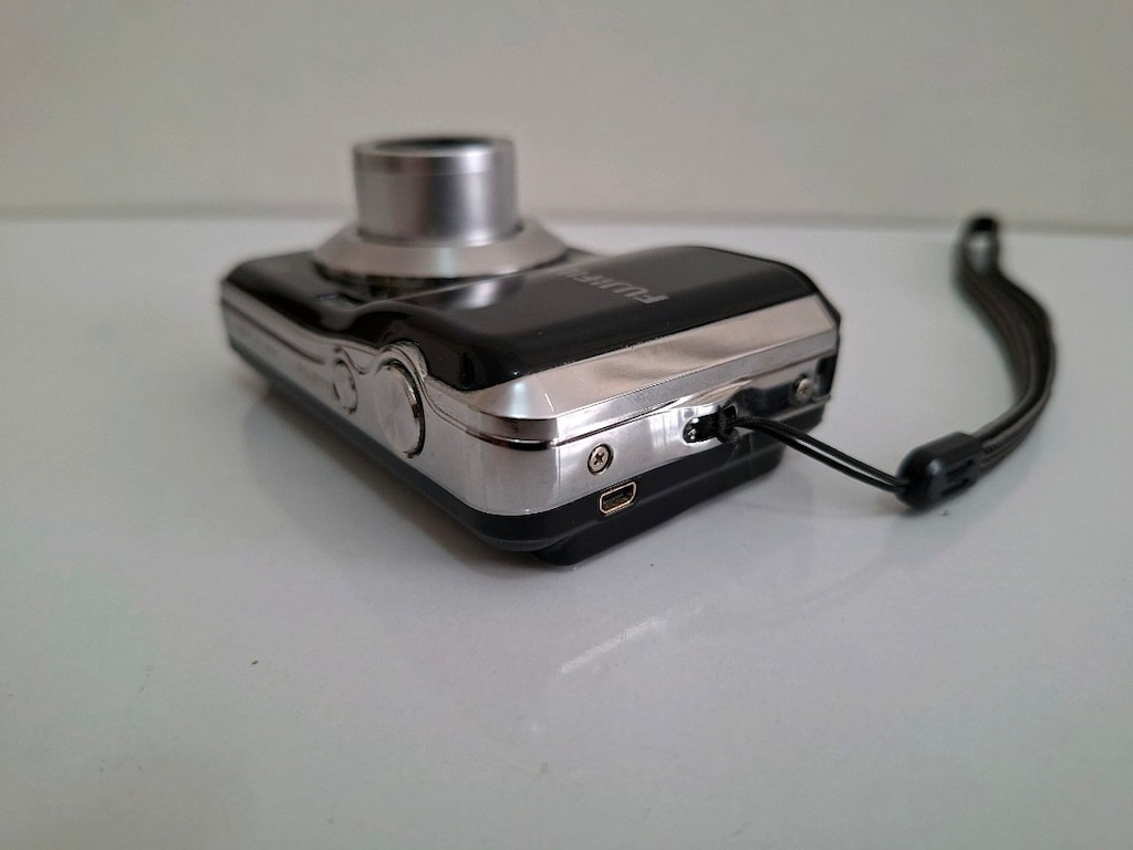 Fujifilm Finepix AV100 Dijital Fotoğraf Makinesi 12.2 Megapiksel - 2