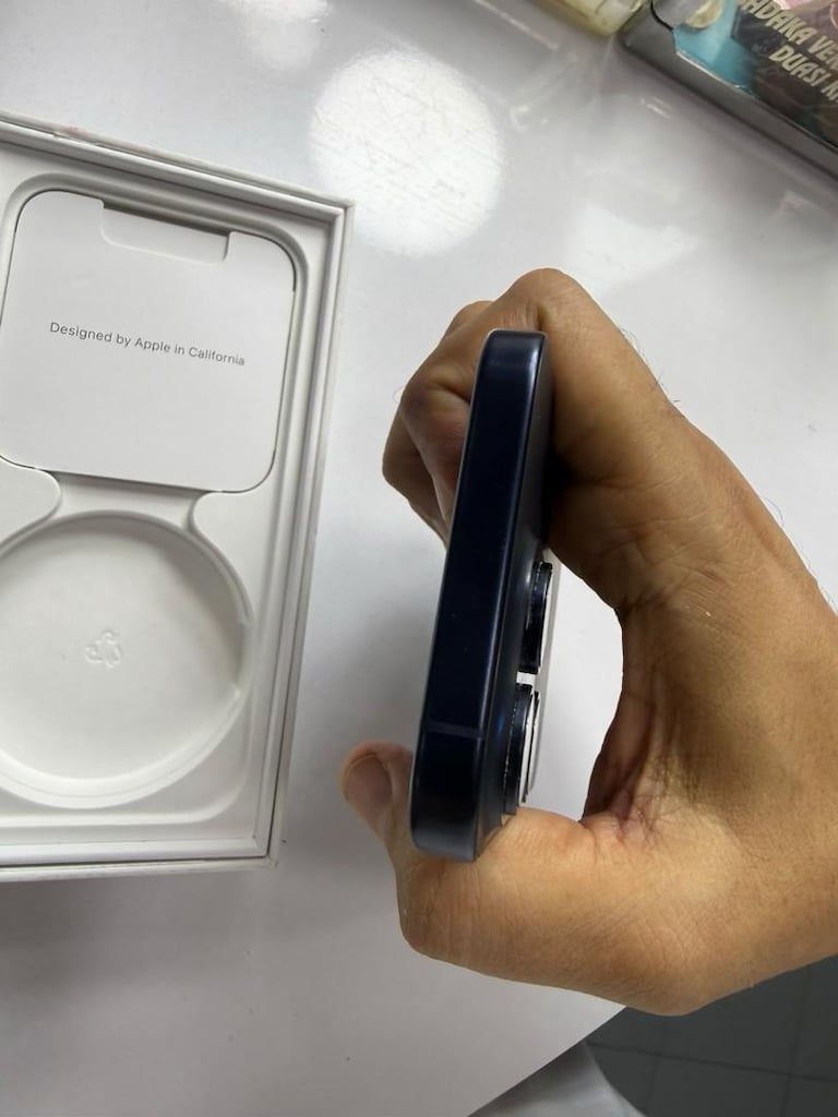 İPHONE 15 PRO 512 GB - 10