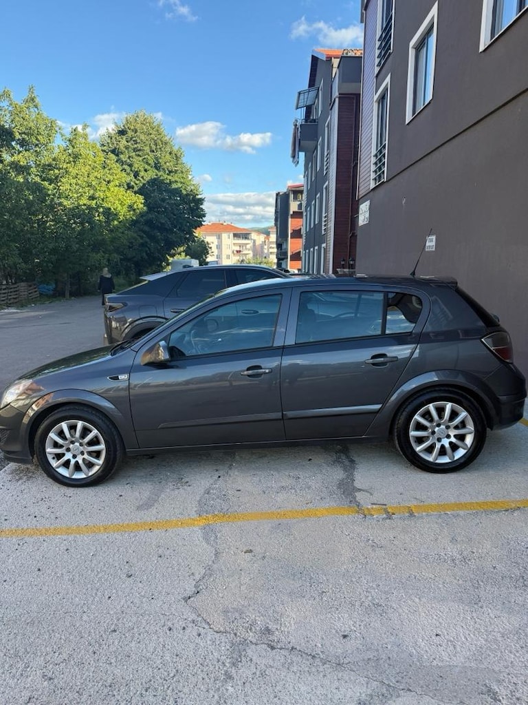 temiz orjinal astra h - 3