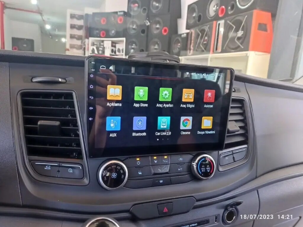 Ford transit Multimedya Çeşitlerimiz Mevcuttur - 2