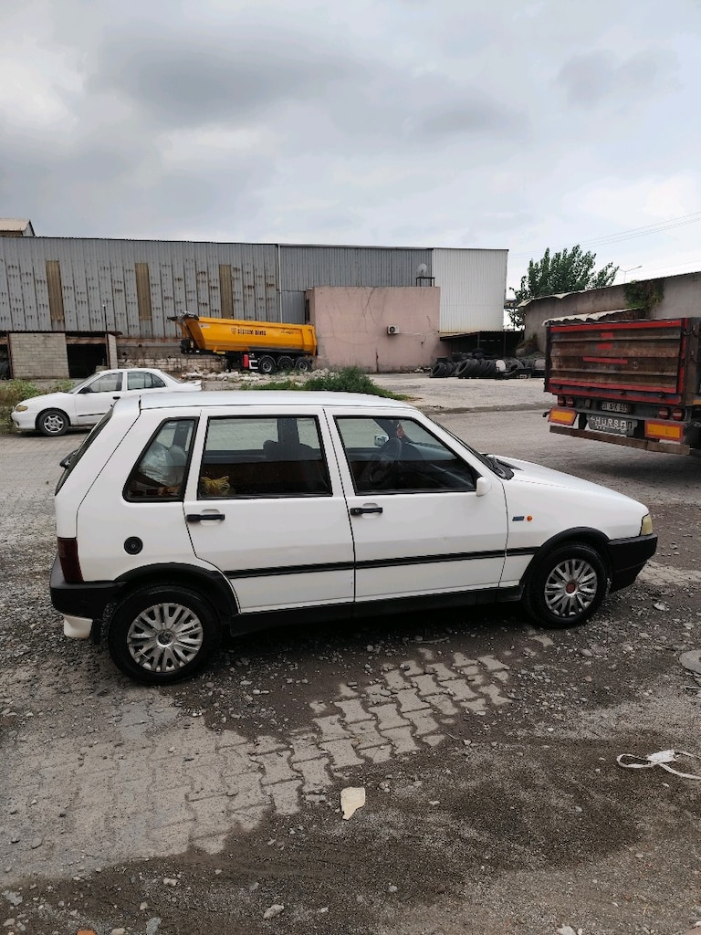 Sahibinden temiz UNO - 6