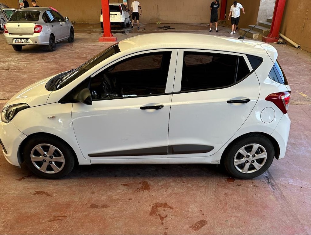 Hyundai i10 - 3