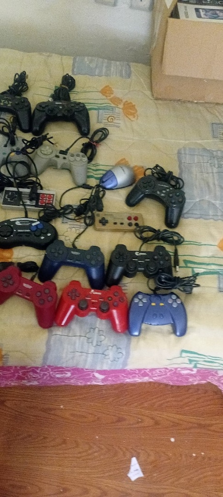 30 A YAKIN KARIŞIK ATARİ VE BİLGİSAYAR OTUN KOLU=2 ADETTE PS1 ADAPTER - 7