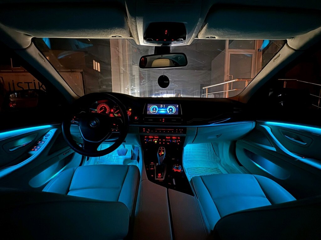 BMW 520 DİZEL OTOMATİK - 11