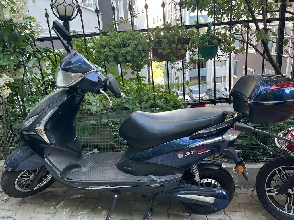 elektrikli scooter
