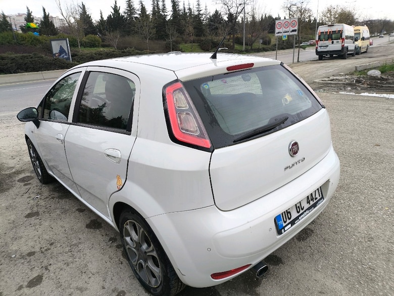 2013 1.4 Punto otomatik 109 binde en üst paket - 11