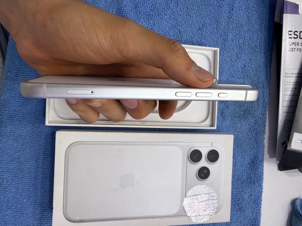 İPHONE 17 PRO MAX 256GB - 4