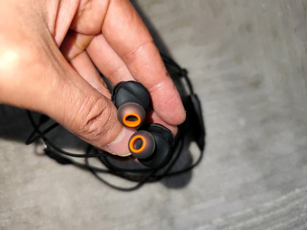jbl kulak içi kulaklık - 2