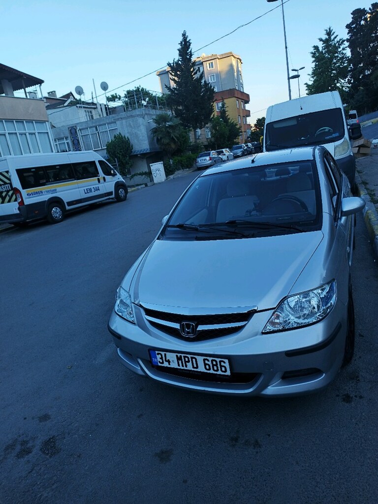 Honda City 1.4 172 binde - 4