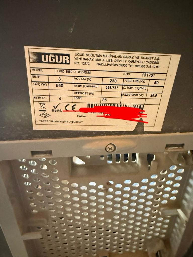 Uğur Derin Dondurucu Cam kapaklı Aktif Çalışıyor Taş gibi Dolap - 3