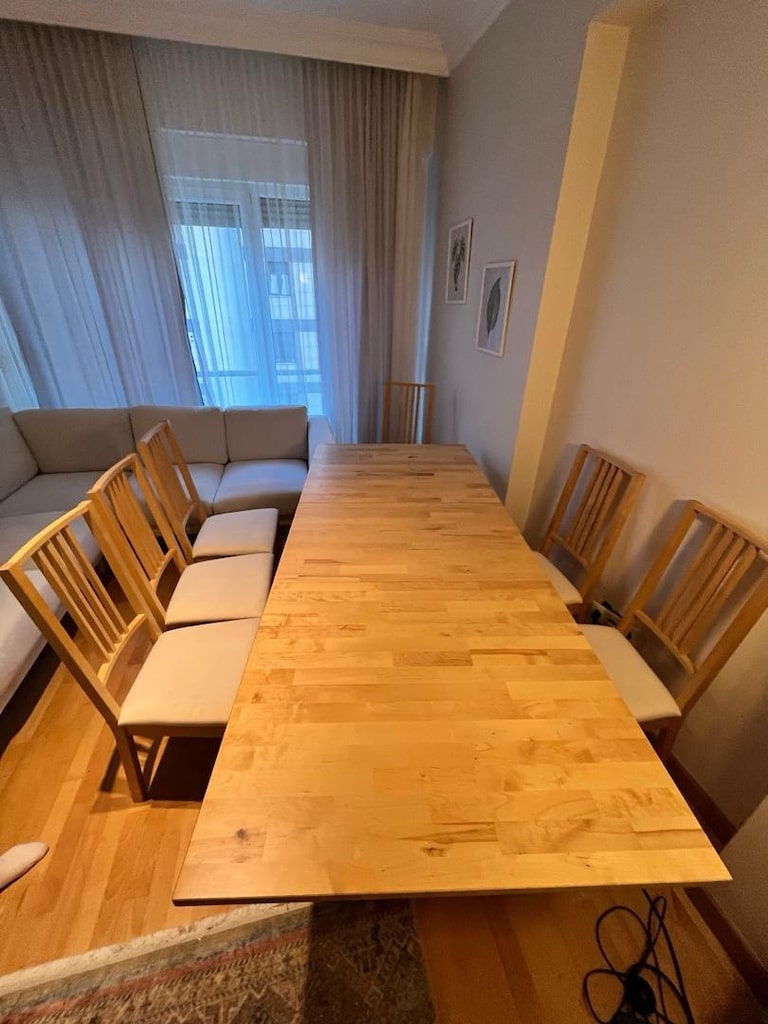 IKEA 6/8 Kişilik Yemek Masası Takımı - 7