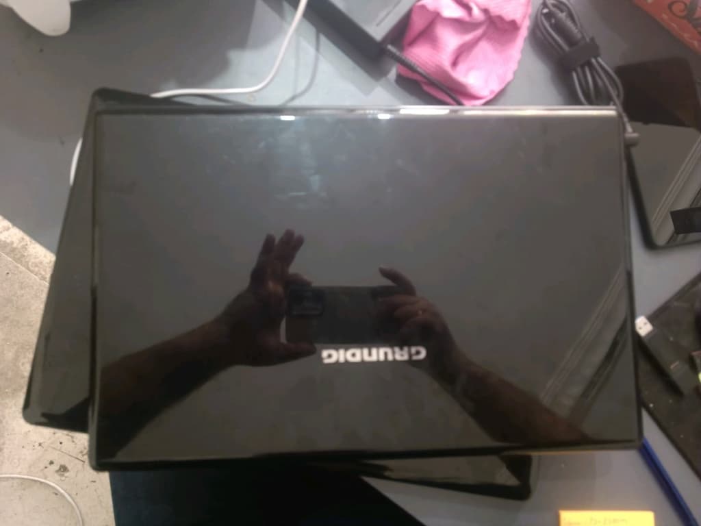 TEMİZ SORUNSUZ LAPTOP İ3 2. NESİL - 3