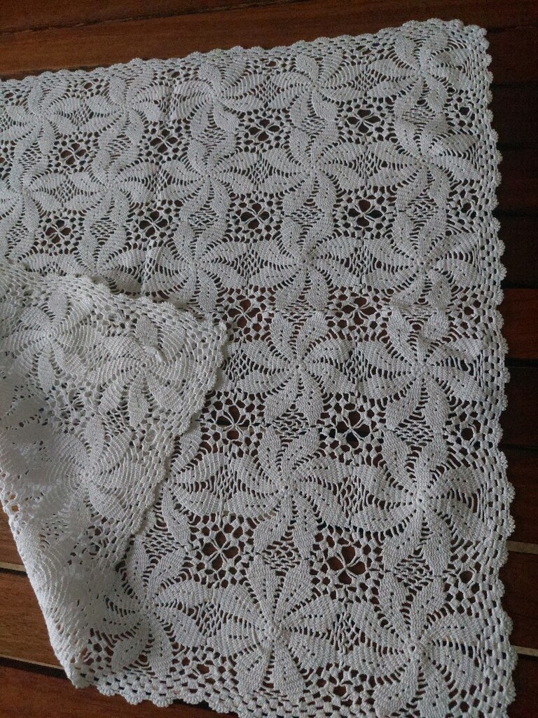 DANTEL ELİSİ ORTU 50 CM KARE BİÇİMDE SİFİR CEYİZLİK - 4