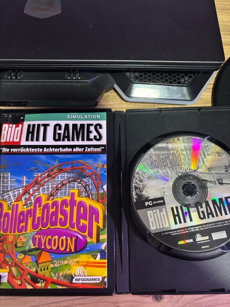 RollerCoaster Tycoon - 2