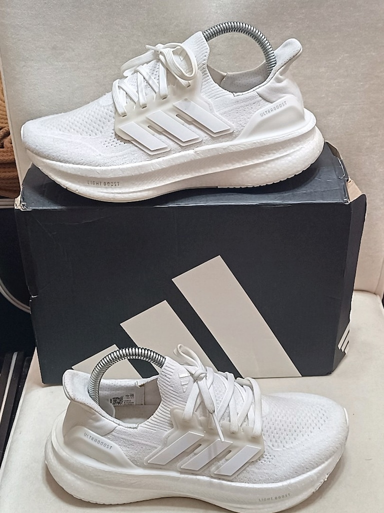 Adidas Ultraboost 5 Orjinal sıfır gibi üründür - 6