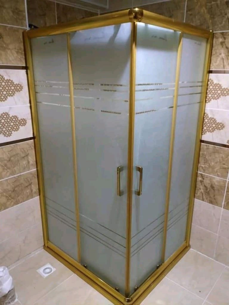 DUŞAKABİNDE FIRSAT - 10