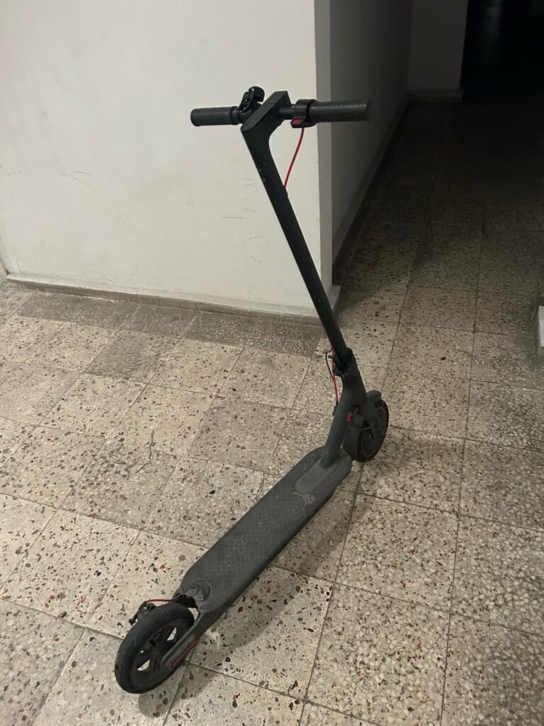 Mi Electric Scooter Pro ( Modeli SN-21886/00219342) - 8