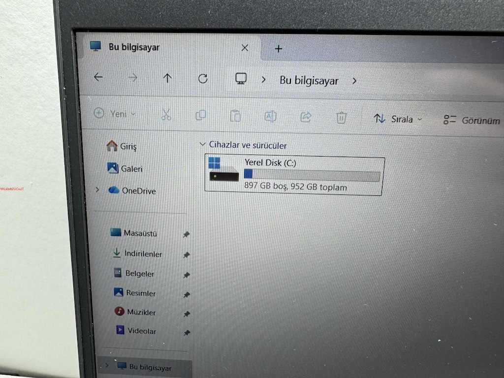 DELL ULTRA 9 İŞLEMCİ 32 GB RAM 1 TB NVME RTX 2000 ADA DOKUNMATİK - 4