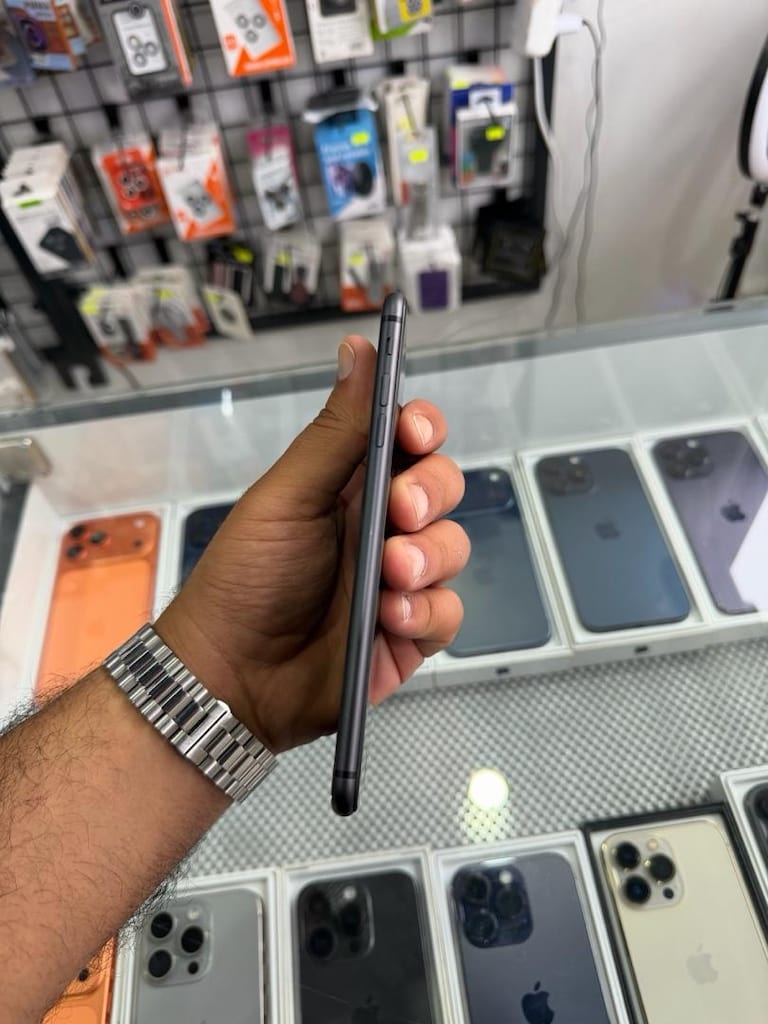 IPHONE 8PLUS 64GB - 5