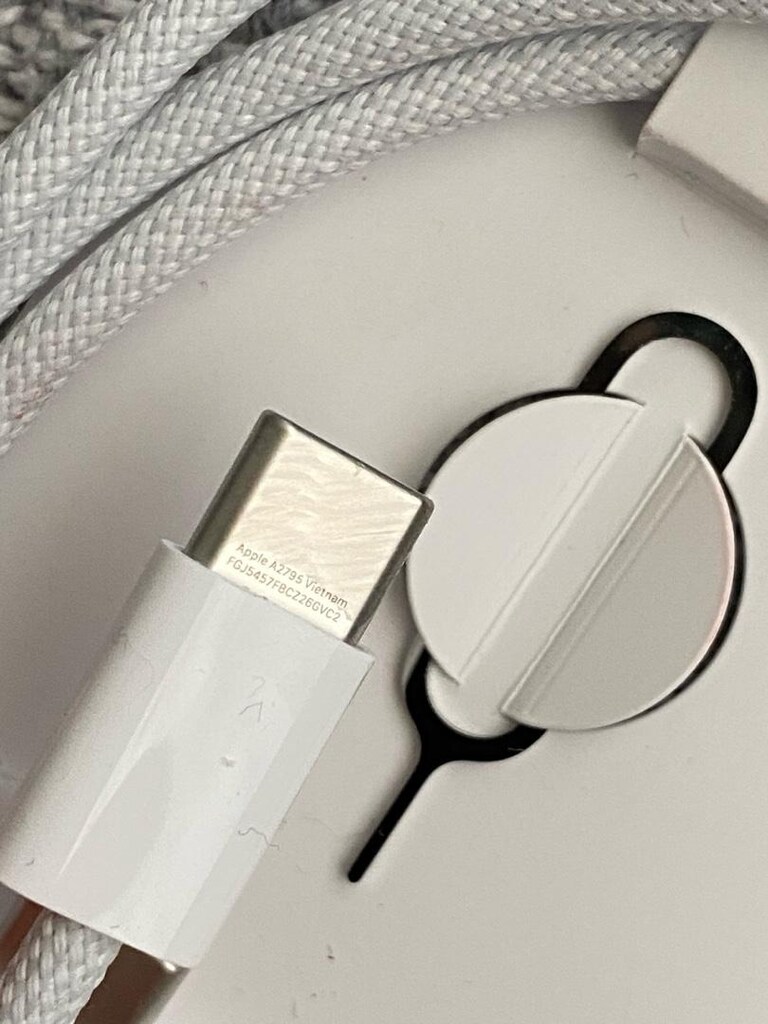 Orijinal Apple markalı, beyaz renkte, dayanıklı USB-C şarj kablosu. - 3