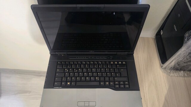 Satılık laptop