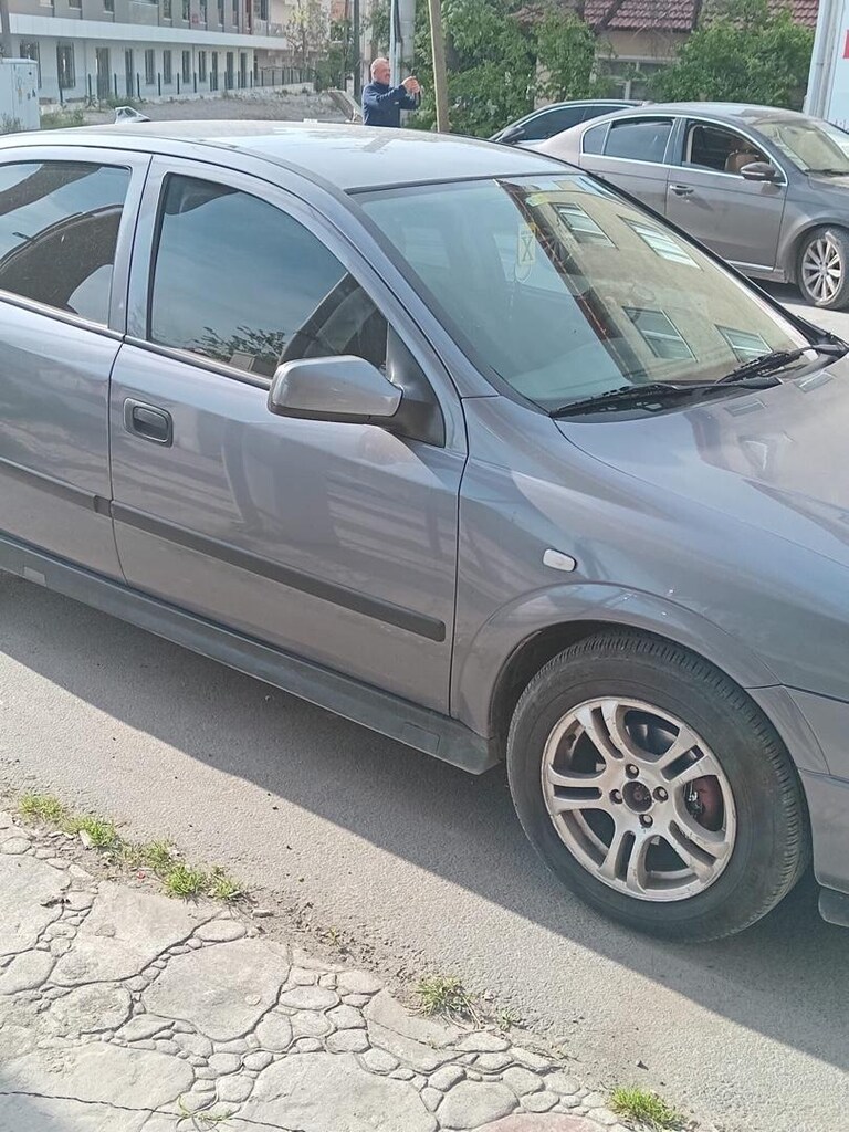 BAKIMLI TEMİZ OPEL ASTRA - 3